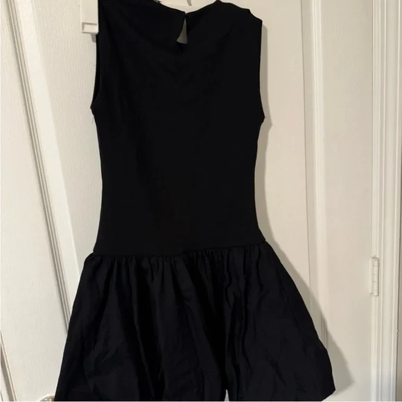 Zara Elegant Black Dress NWOT - Picture 3 of 3